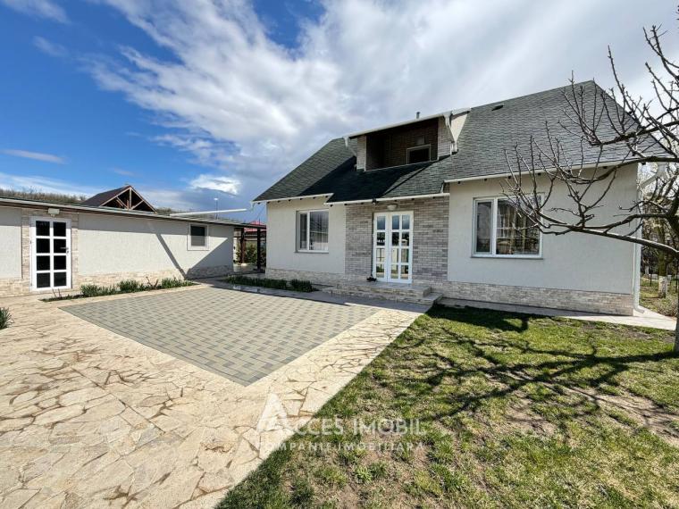 Casă în 2 nivele! Vatra, str. Ion Vatamanu, 140m2 + 6 ari!: 0