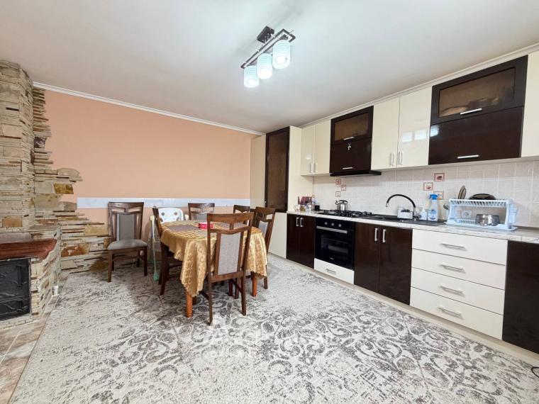 Casă în 2 nivele! Vatra, str. Ion Vatamanu, 140m2 + 6 ari!: 9