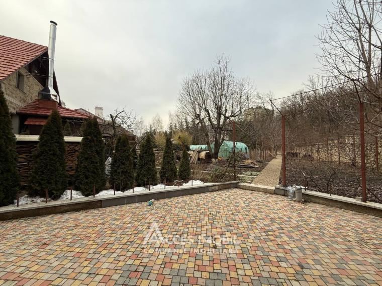 Chirie! Durlești, str. Toma Alimos, 4 camere + living, 250m2 + 6 ari. Euroreparație! Încălzire autonomă!: 26