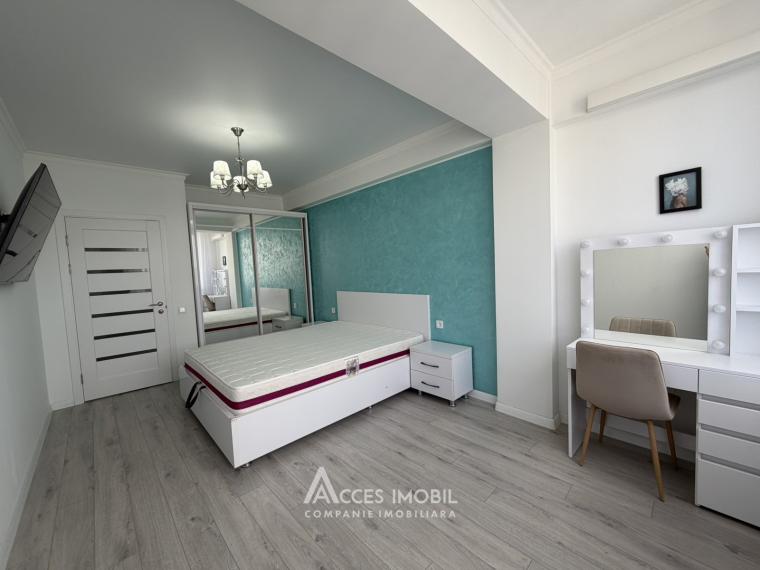 Chirie! Bloc Nou! str. Romană, Centru, 2 camere + living. Euroreparație!: 0