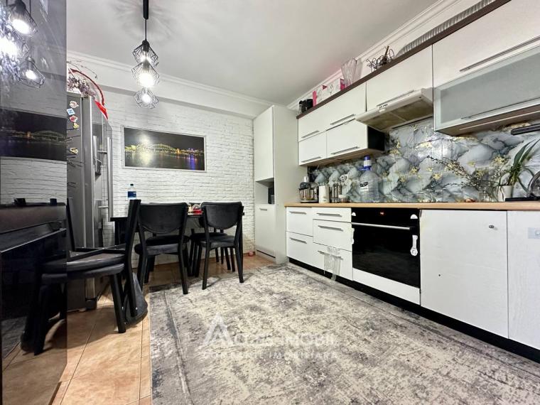 Bloc Nou! str. Unirii, Stăuceni, 2 camere + living. Euroreparație!: 4