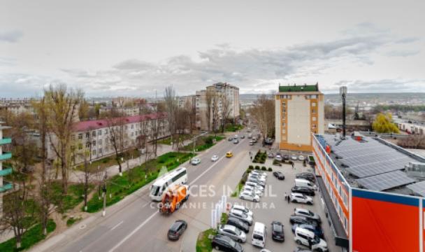 Carpeni! Botanica, str. Burebista, 1 cameră. Euroreparație!: 11