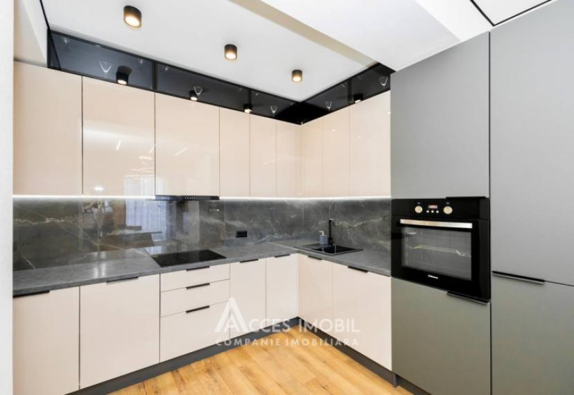 Varincom! Râșcani, bd. Renașterii, 2 camere + living. Euroreparație!: 2