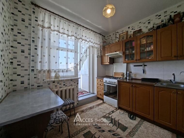 Ciocana, bd. Mircea Cel Bătrân, 2 camere. De mijloc!: 5