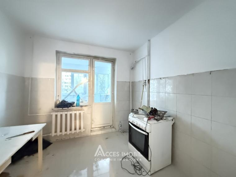 Ciocana, Mircea Cel Batran avenue, 4 rooms. Middle position!: 5