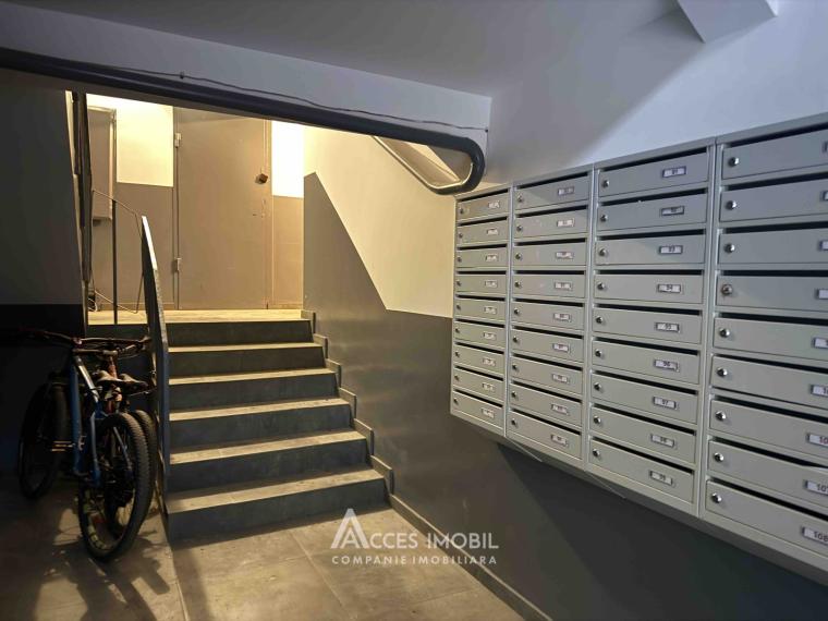 Ciocana, Mircea Cel Batran avenue, 4 rooms. Middle position!: 12