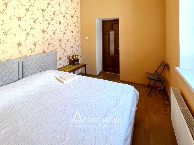 Chirie! Casă în 2 nivele! Centru, str. Vlaicu Pârcălab 160m2! Euroreparație!: 2