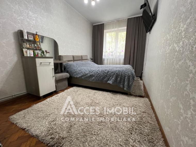 Botanica, bd. Dacia, 3 camere! Încălzire Autonomă! De mijloc!: 0