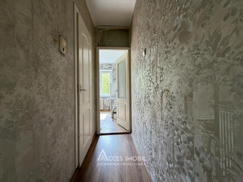 Botanica, bd. Traian, 1 cameră! Localizare de mijloc!: 2