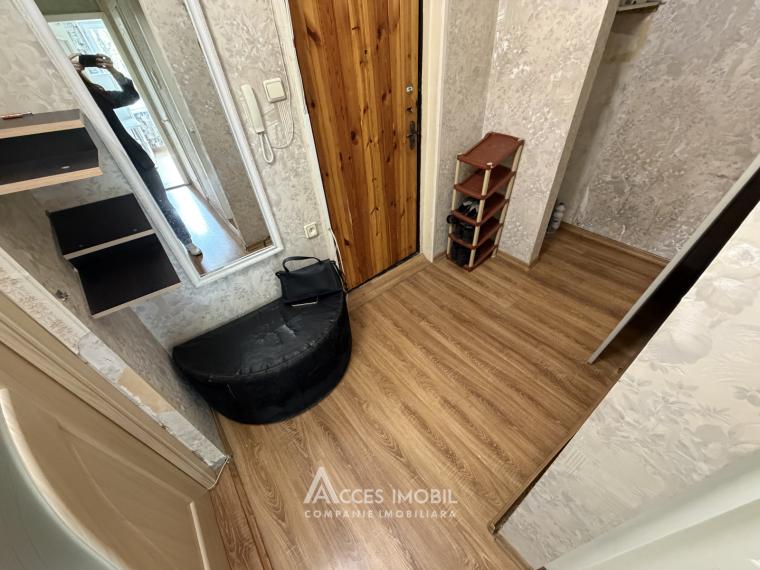 Botanica, bd. Traian, 1 cameră! Localizare de mijloc!: 4