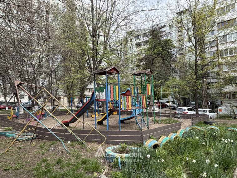 Botanica, bd. Traian, 3 camere!  Euroreparație!: 19