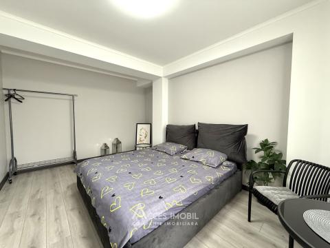 Chirie! Bloc Nou! Centru, str. Melestiu, 2 camere + living. Euroreparație!: 5