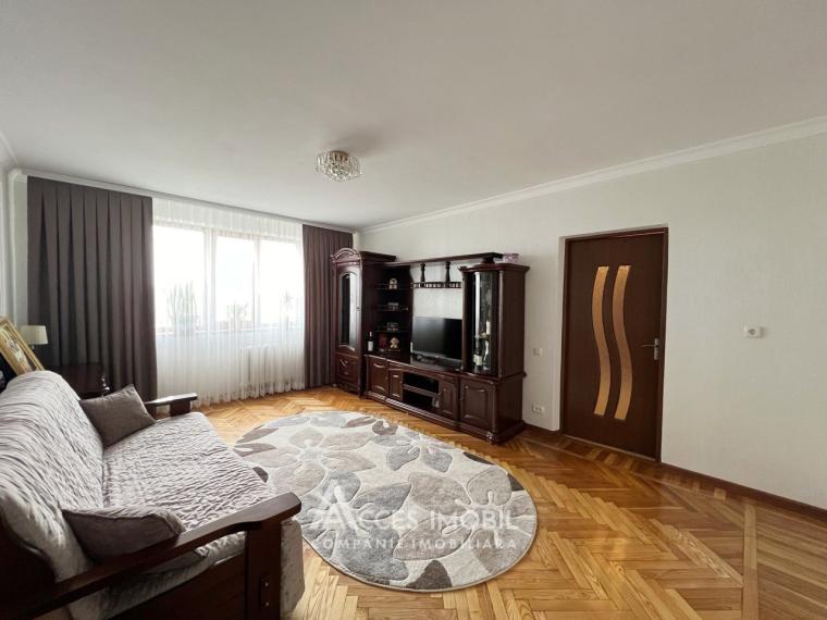 Botanica, str. Nicolae Titulescu, 3 camere + living! Euroreparație!: 0