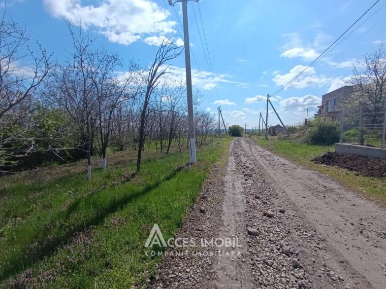 Teren pentru construcție, 8 ari! str. Eminescu, Mileștii Mici!: 0