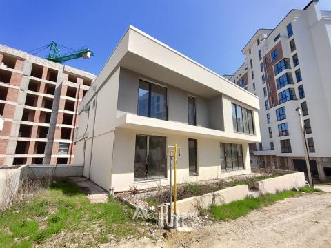 : Codru, str. Schinoasa-Vale