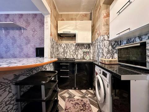 Рышканы, ул. Николай Димо, 1 комната. Средина дома!: 3