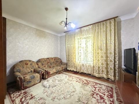 Case în chirie în Chișinău: Centru, str. Universității