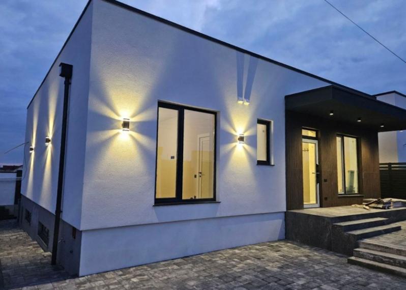 Casă în 2 niveluri! Ialoveni, str. Frasinilor, 115m2 + 3 ari! Variantă albă!: 0