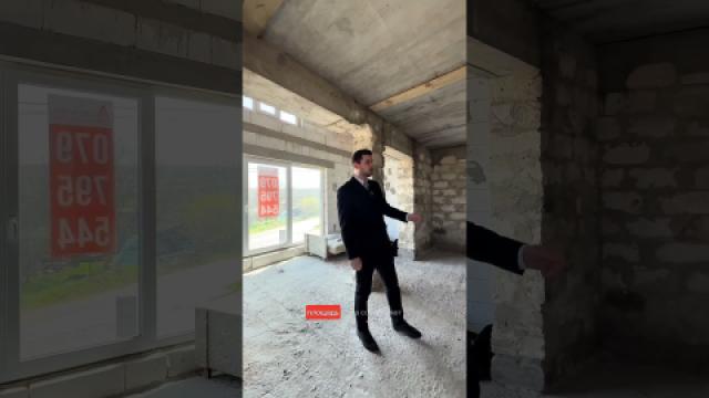 Casă în 3 niveluri! Ialoveni, str. D. I. Aldea-Teodorovici, 300m2 + 8 ari.: 0