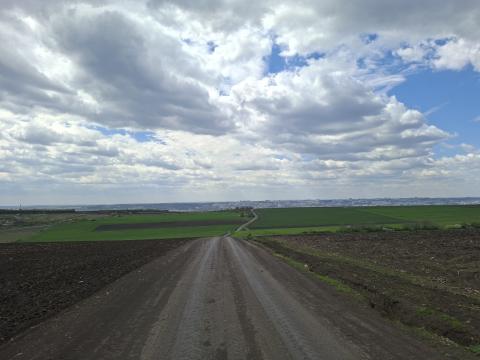 Lot of agricultural land, 27 ares. Outside the city, Colonita!: 3