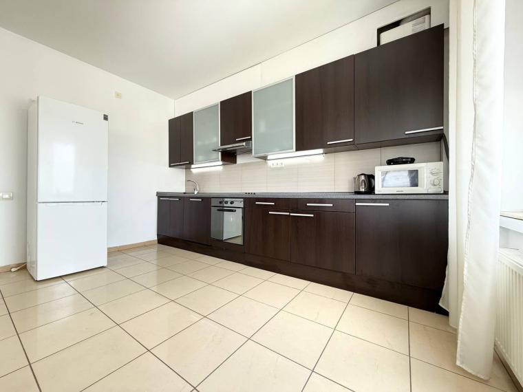 Chirie! Bloc Nou! str. Mihai Eminescu, Centru, 2 camere + living. Euroreparație!: 3