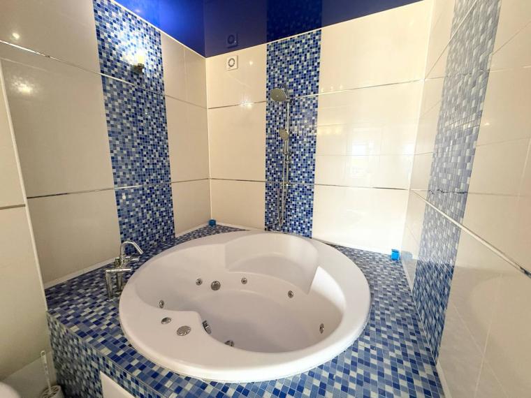 Chirie! Bloc Nou! str. Mihai Eminescu, Centru, 2 camere + living. Euroreparație!: 11