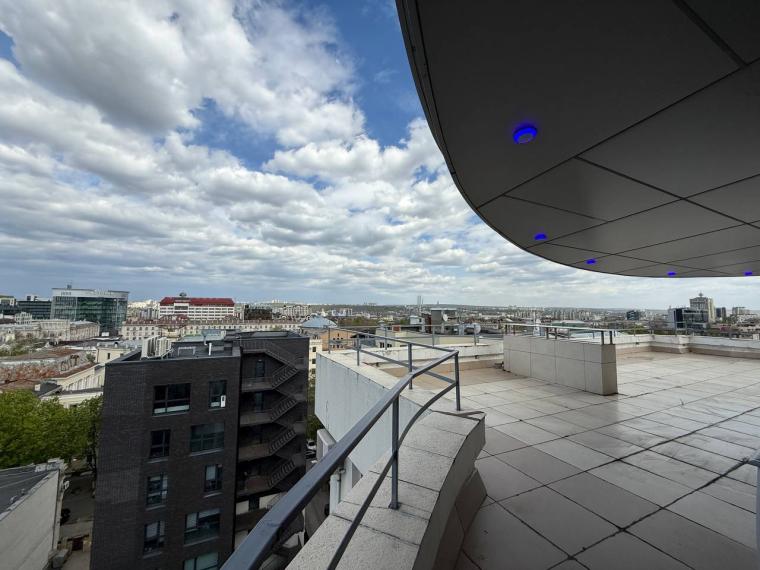 Chirie! Bloc Nou! str. Mihai Eminescu, Centru, 2 camere + living. Euroreparație!: 15