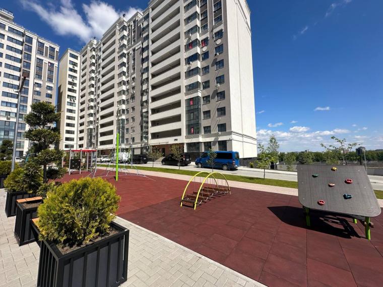 Exfactor! Buiucani, Vasile Lupu street, 2 room + living. White version!: 1