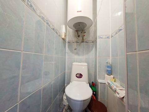 ул. Петру Заднипру, Чеканы, 3 комнаты. 143 серия! Середина дома!: 12