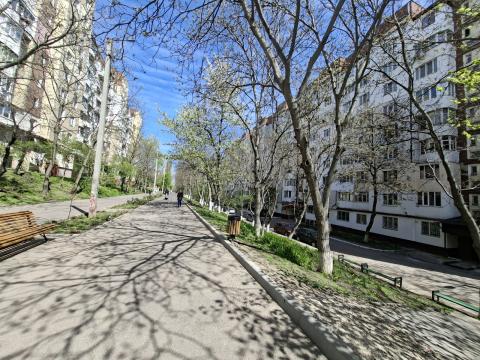 ул. Петру Заднипру, Чеканы, 3 комнаты. 143 серия! Середина дома!: 15