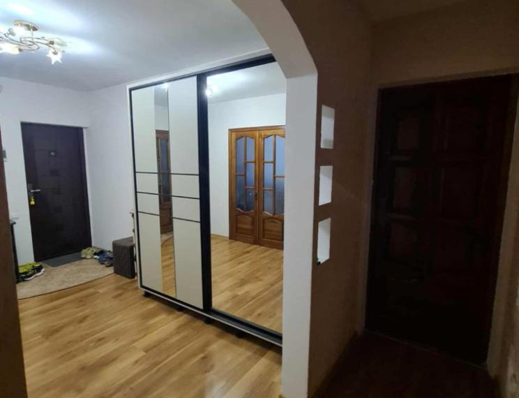 Буюканы, бул. Алба Юлия, 3 комнаты. 143 Серия! Cередина дома!: 5