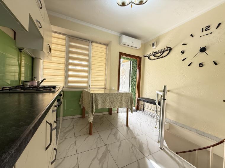 Botanica, str. Burebista, 2 camere! De mijloc! Euroreparație!: 5