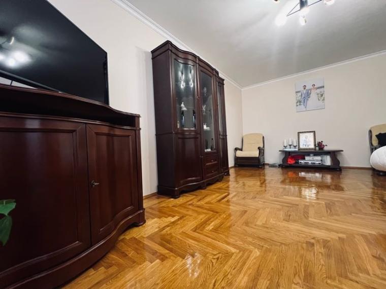 AMIC! Ботаника, ул. Буребиста, 2 комнаты! Евроремонт!: 1