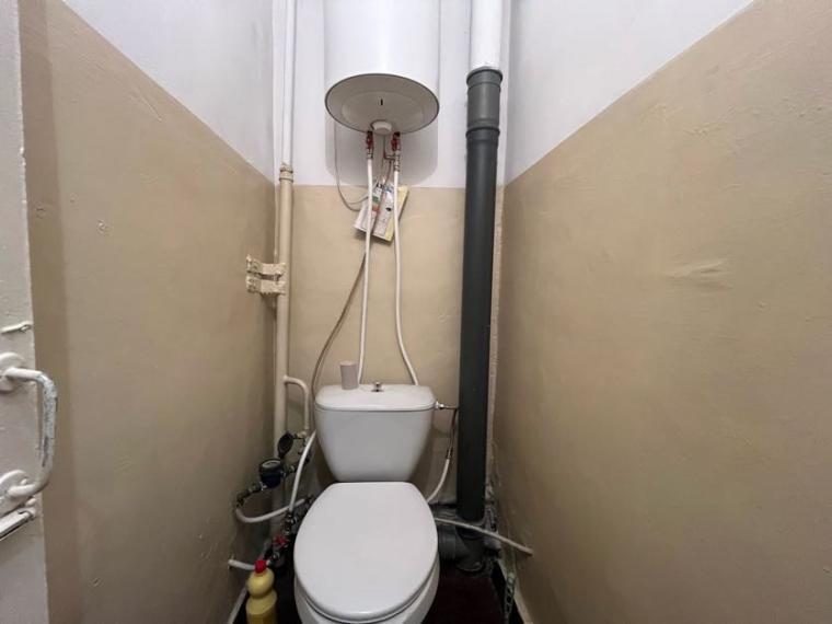 Botanica, Hristo Botev street, room! Middle position!: 3