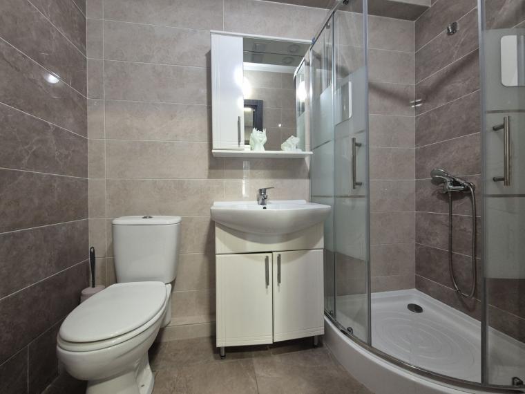 New Block! Botanica, Cuza Voda avenue, 1 room. Euro repair!: 8