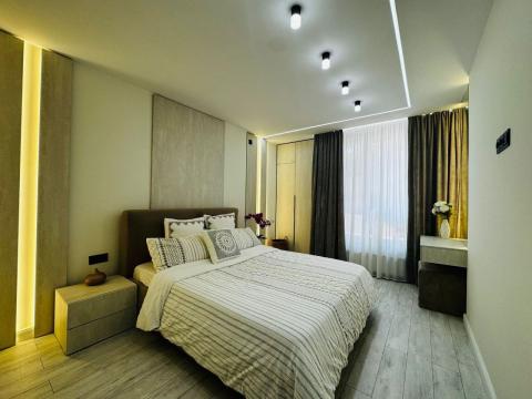 New block! Renasterii Nationale bd. , Rascani, 3 rooms + living. Euro Repair!: 8