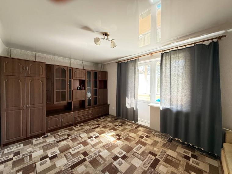 Rascani, A. Doga str. 2 rooms. Euro repair! Middle position!: 0