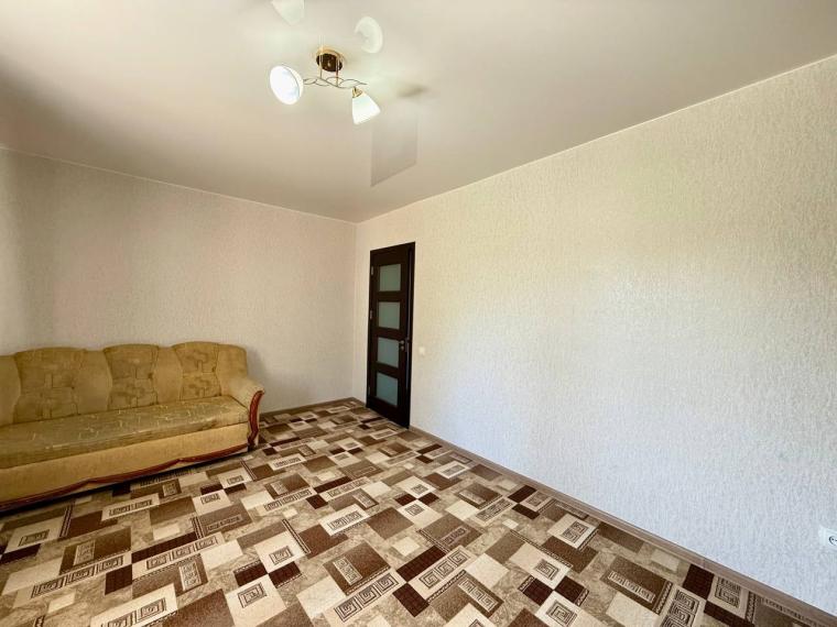 Rascani, A. Doga str. 2 rooms. Euro repair! Middle position!: 1