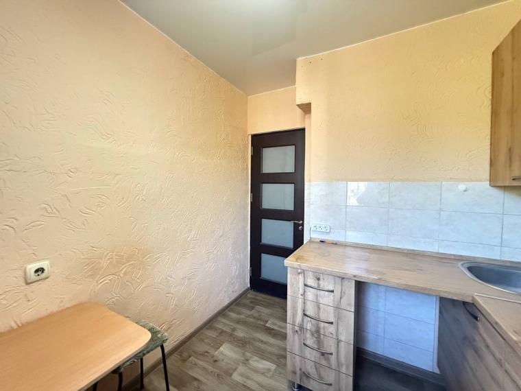 Rascani, A. Doga str. 2 rooms. Euro repair! Middle position!: 5