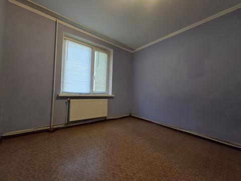 Ciocana, N. Milescu Spataru street, 3 rooms. Authonomus!: 4