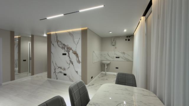 Miron Costin street, Rascani, 1 room + living. Eurorepair!: 2