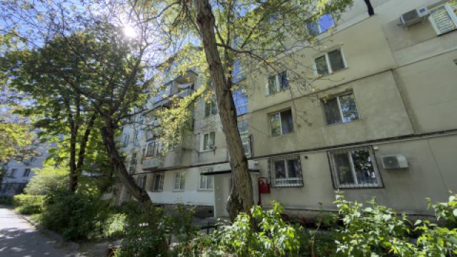 Miron Costin street, Rascani, 1 room + living. Eurorepair!: 8