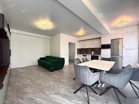 Chirie! Bloc Nou! Buiucani, str. Toporașilor, 2 camere + living. Euroreparație!: 1