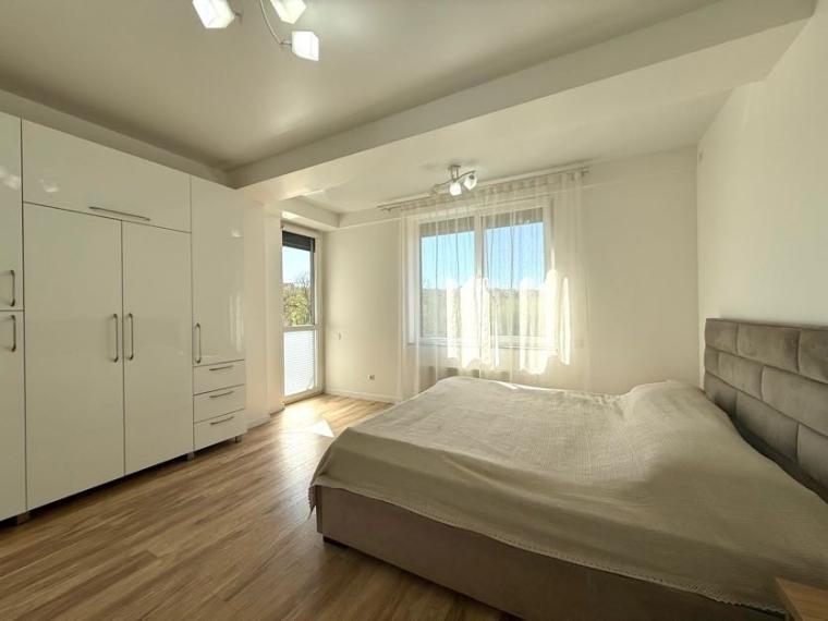 Chirie! Bloc Nou! Buiucani, str. Toporașilor, 2 camere + living. Euroreparație!: 9