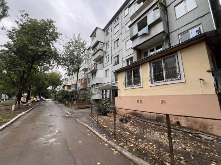 Buiucani, Paris street, 2 rooms. Middle position!: 1