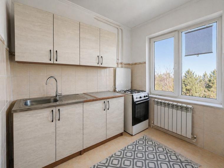 Botanica, Independentei street, 2 rooms.  Midle position!: 3