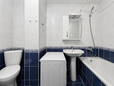 Botanica, Independentei street, 2 rooms.  Midle position!: 5