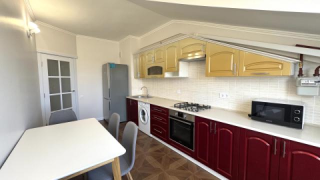 Chirie! Bloc nou! Centru, str. Mihai Viteazul, 1 cameră, Euroreparație!: 2