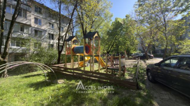 str. Miron Costin, Râșcani, 1 cameră + living. Euroreparație!: 9