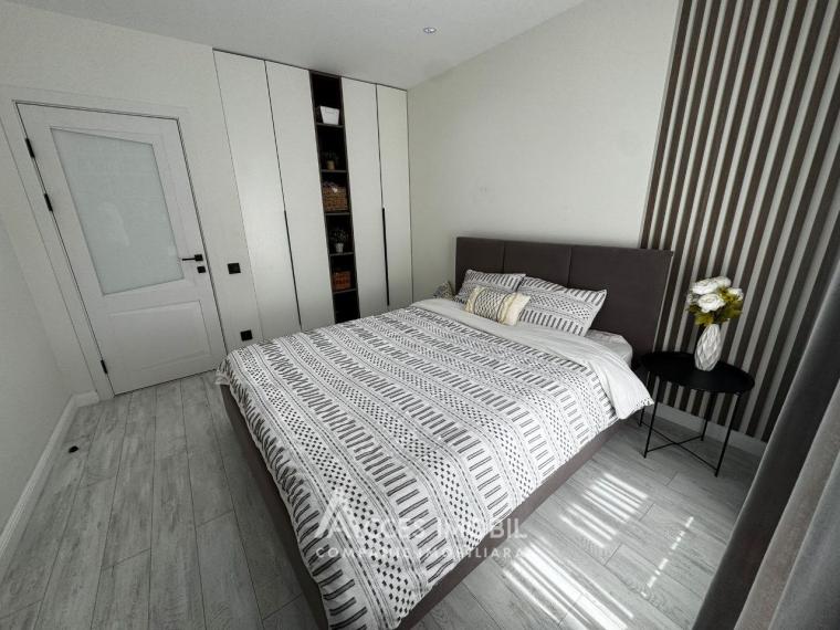 New block! Renasterii Nationale bd. , Rascani, 3 rooms + living. Euro Repair!: 12
